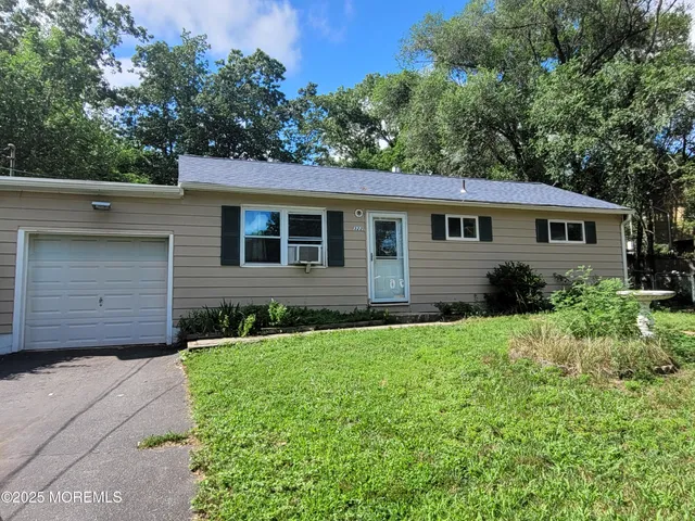 $350,000 | 322 Aldrich Road, Howell, NJ 07731
