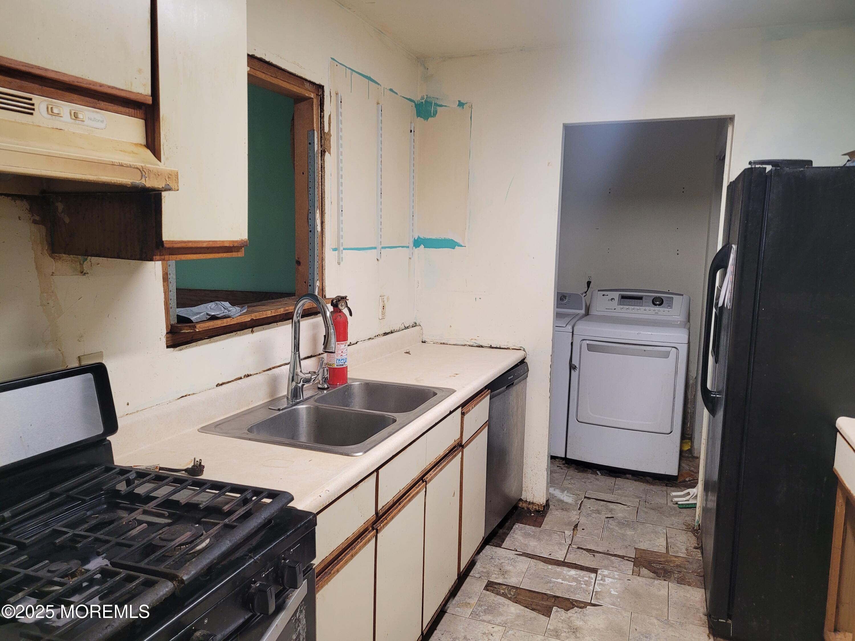 322 Aldrich Road Howell, NJ 07731 - Photo 3 of 19 1000002525