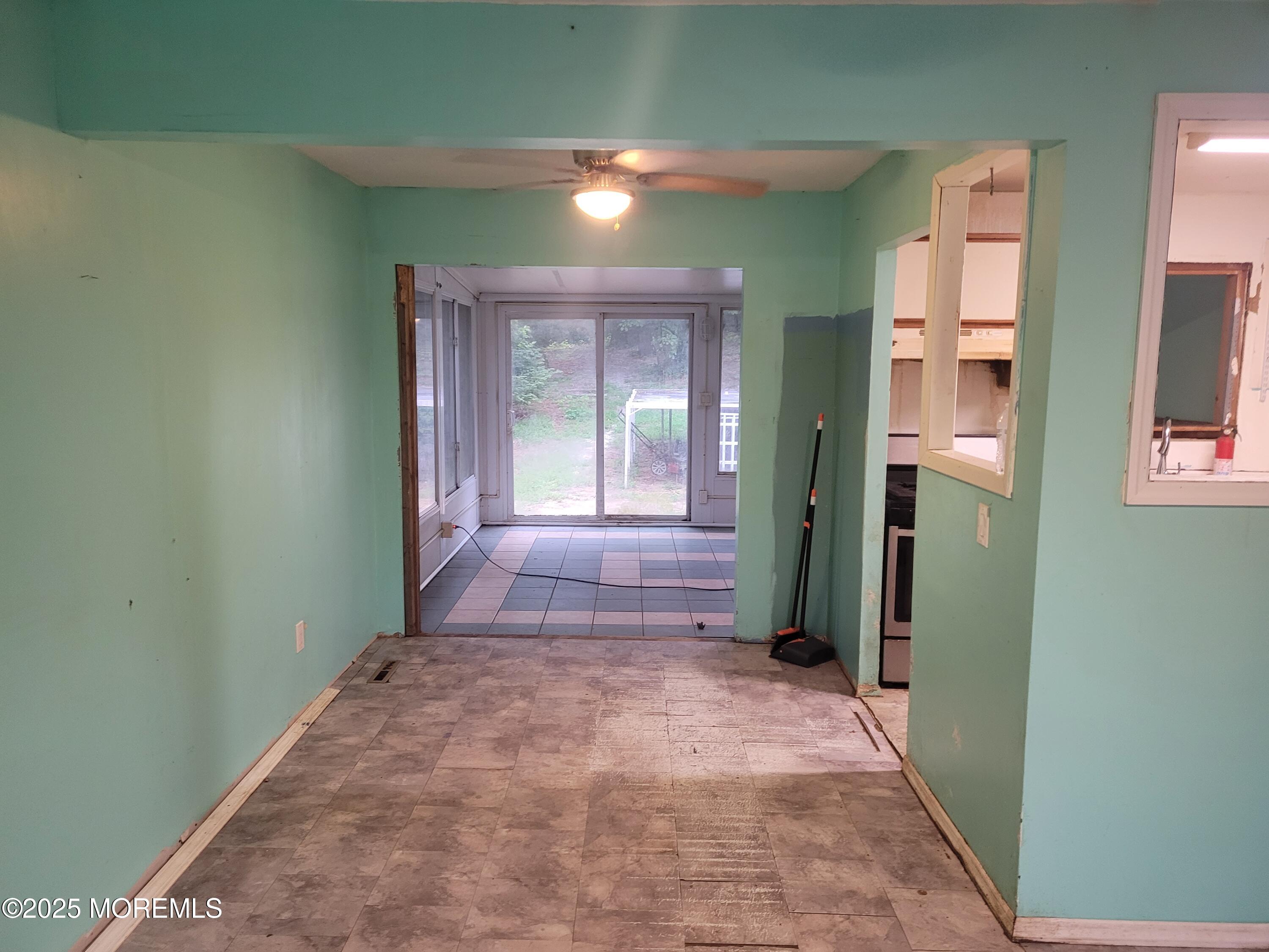 322 Aldrich Road Howell, NJ 07731 - Photo 5 of 19 1000002523