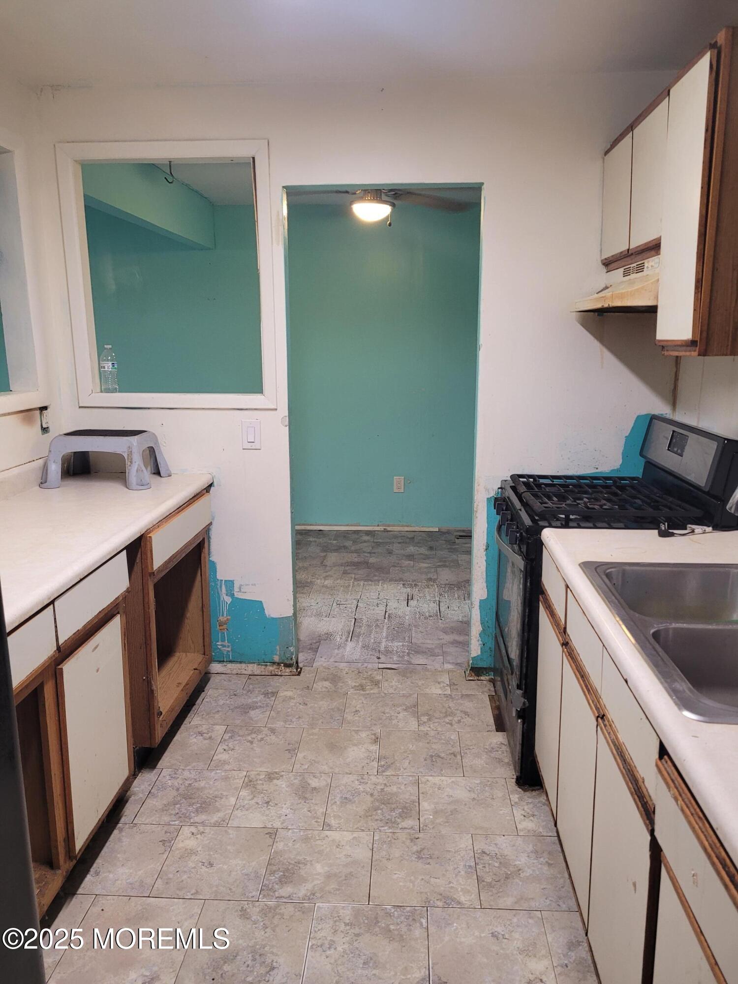 322 Aldrich Road Howell, NJ 07731 - Photo 7 of 19 1000002529