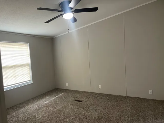 $1,600 | 15661 Deer Glen Lane, Conroe, TX 77302