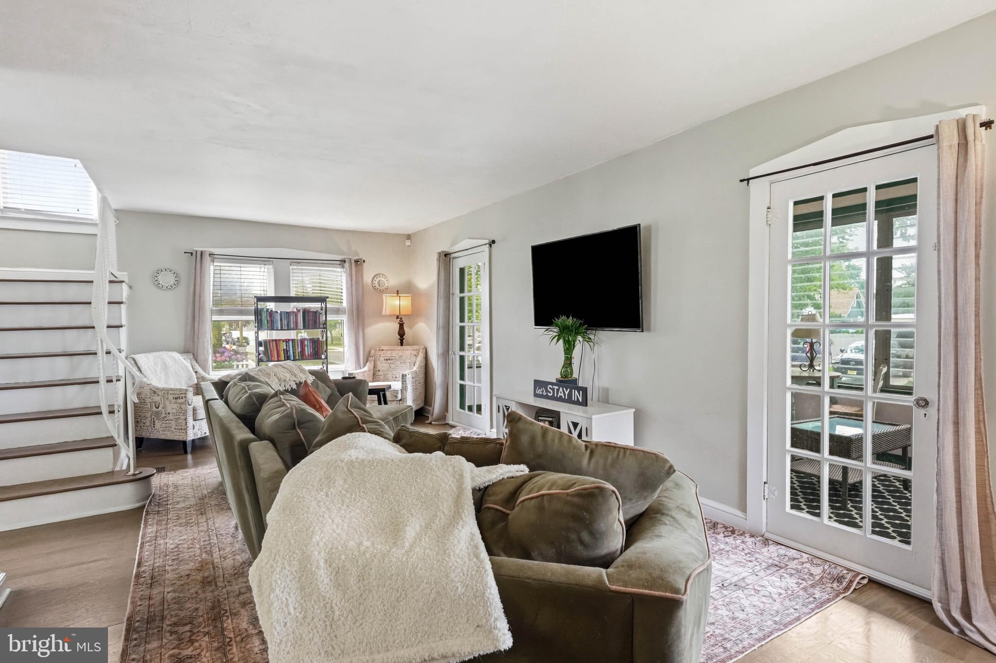 3 Ridgeway Avenue Oaklyn, NJ 08107 - Photo 7 of 51