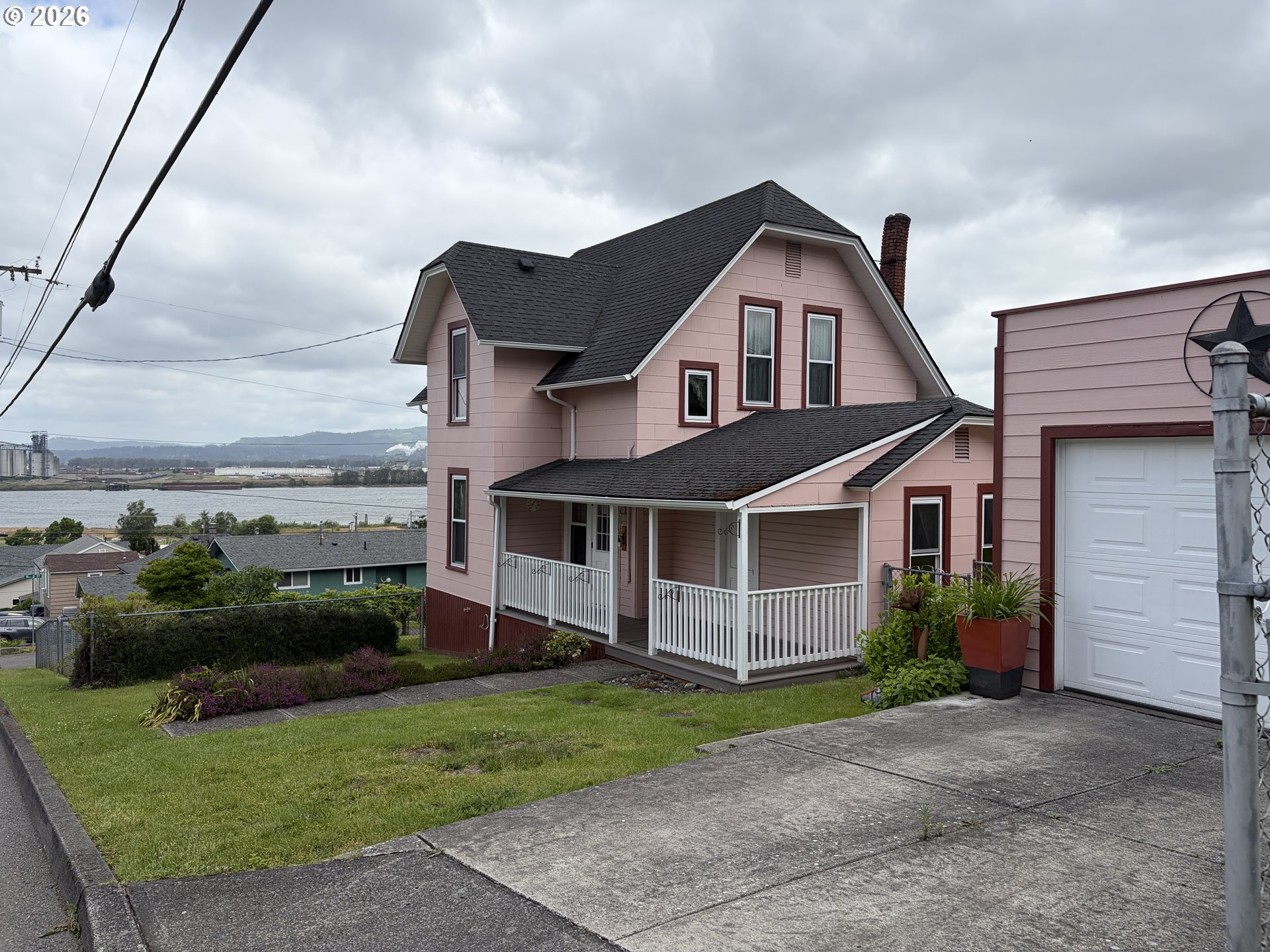322 West D Street Rainier, OR 97048 - Photo 9 of 45