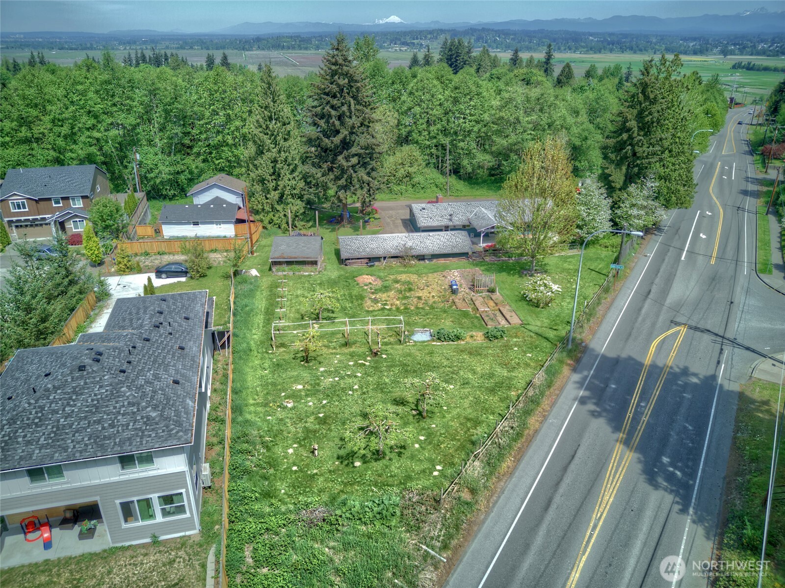 12202 Seattle Hill Road Snohomish, WA 98296 - Photo 5 of 34