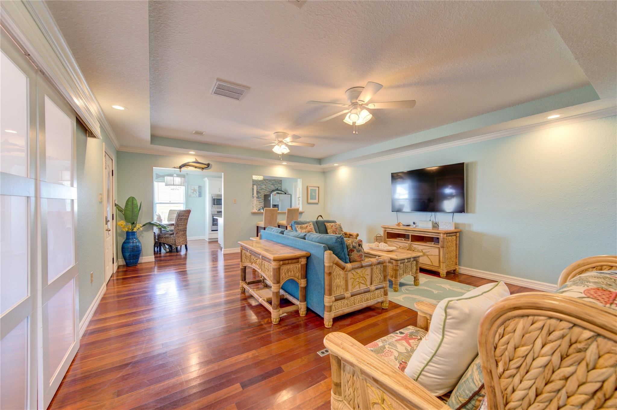 3915 Kiva Road Galveston, TX 77554 - Photo 6 of 44