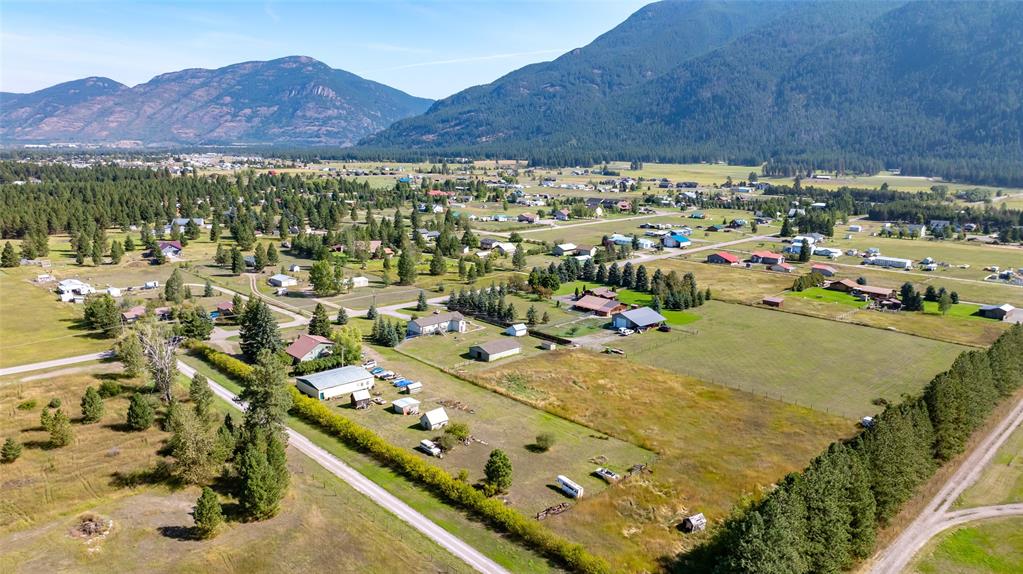 628 Kelley Road Columbia Falls, MT 59912 - Photo 9 of 34 Gallery Image 9