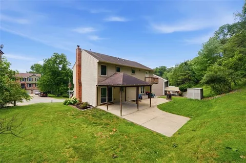 $485,000 | 18 Kohleen Drive, McKees Rocks, PA 15136