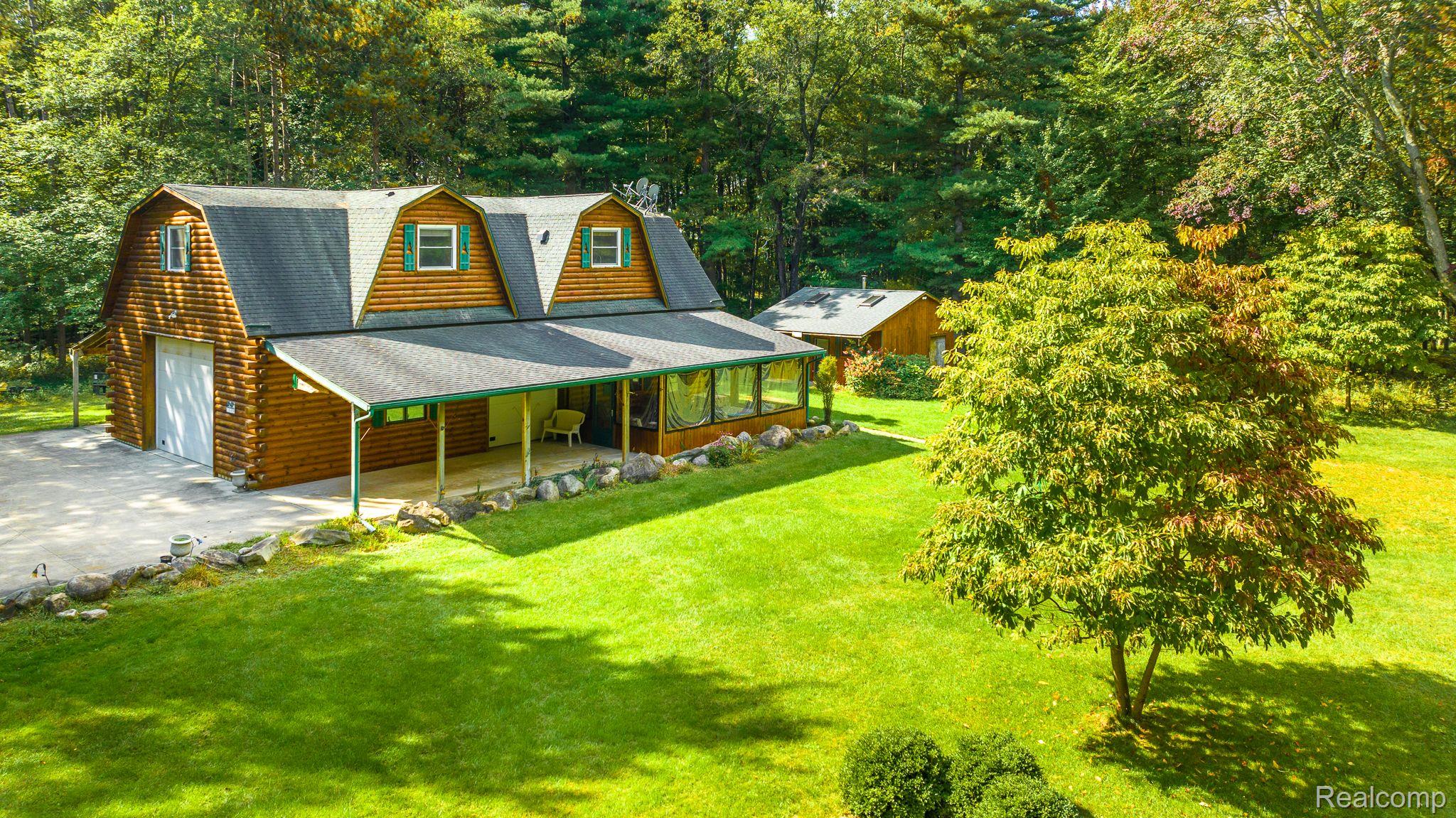 3899 Spruce Road Croswell, MI 48422 - Photo 1 of 53 Gallery Image 1