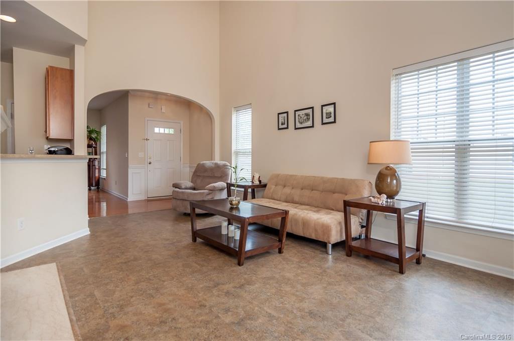 237 Sand Paver Way, Unit 117 Fort Mill, SC 29708 - Photo 5 of 20
