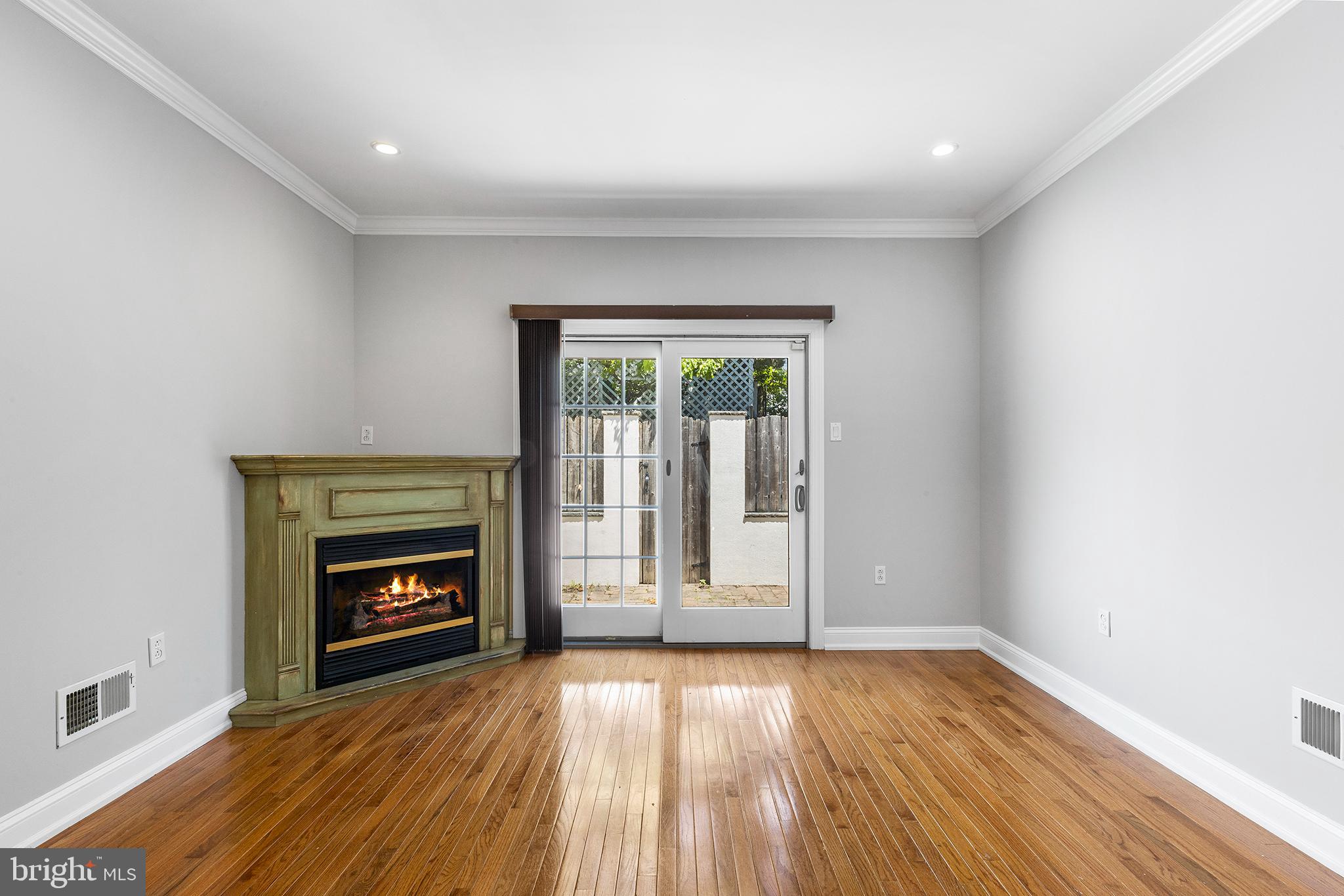 2317 Perot Street Philadelphia, PA 19130 - Photo 15 of 36