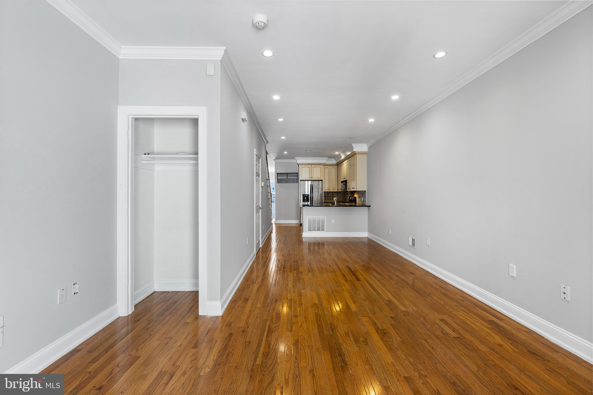 2317 Perot Street Philadelphia, PA 19130 - Photo 16 of 36