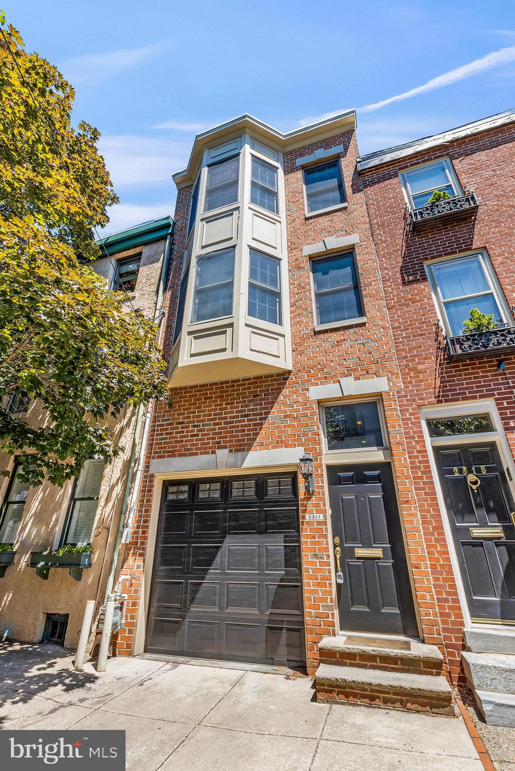 2317 Perot Street Philadelphia, PA 19130 - Photo 3 of 36