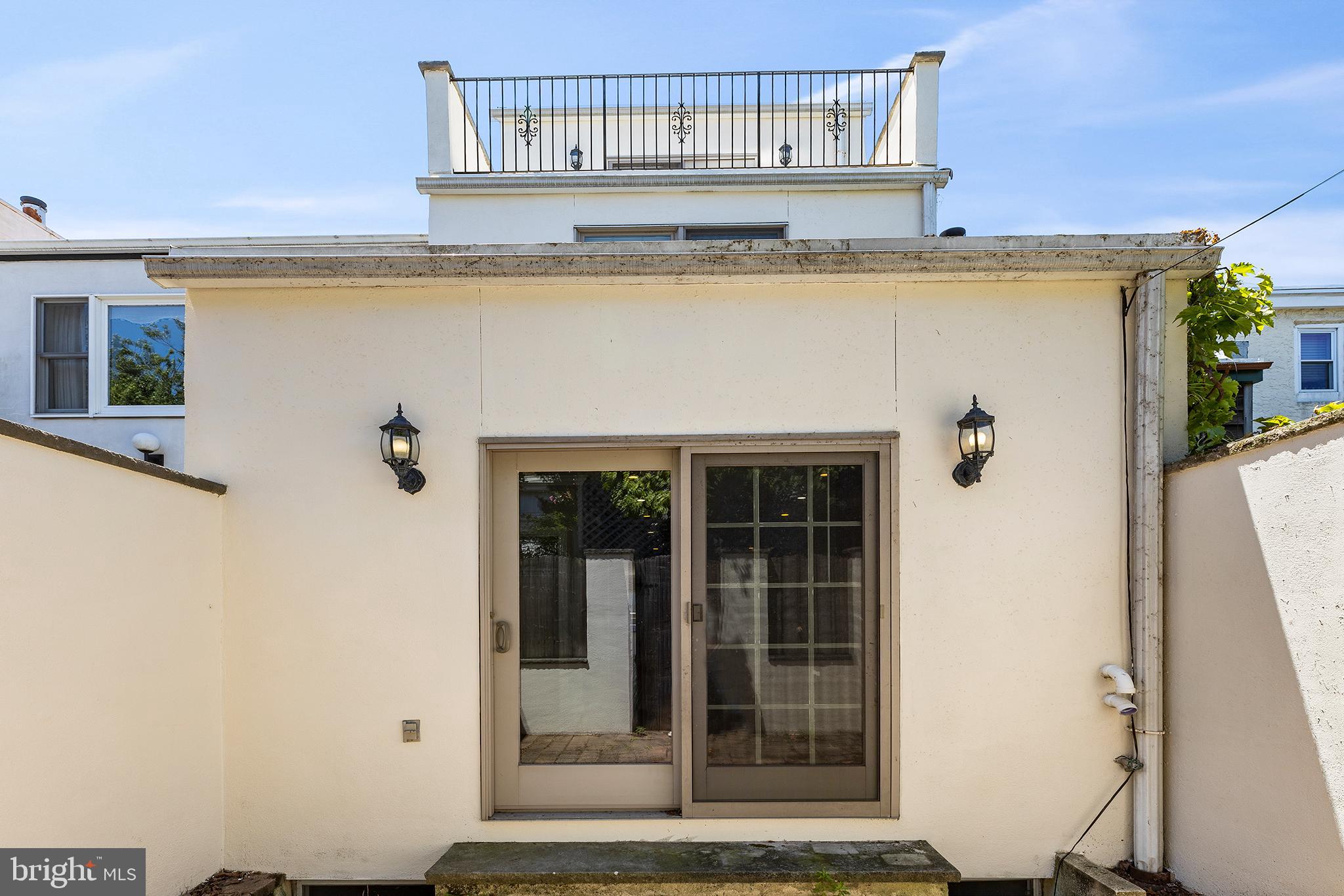 2317 Perot Street Philadelphia, PA 19130 - Photo 10 of 36