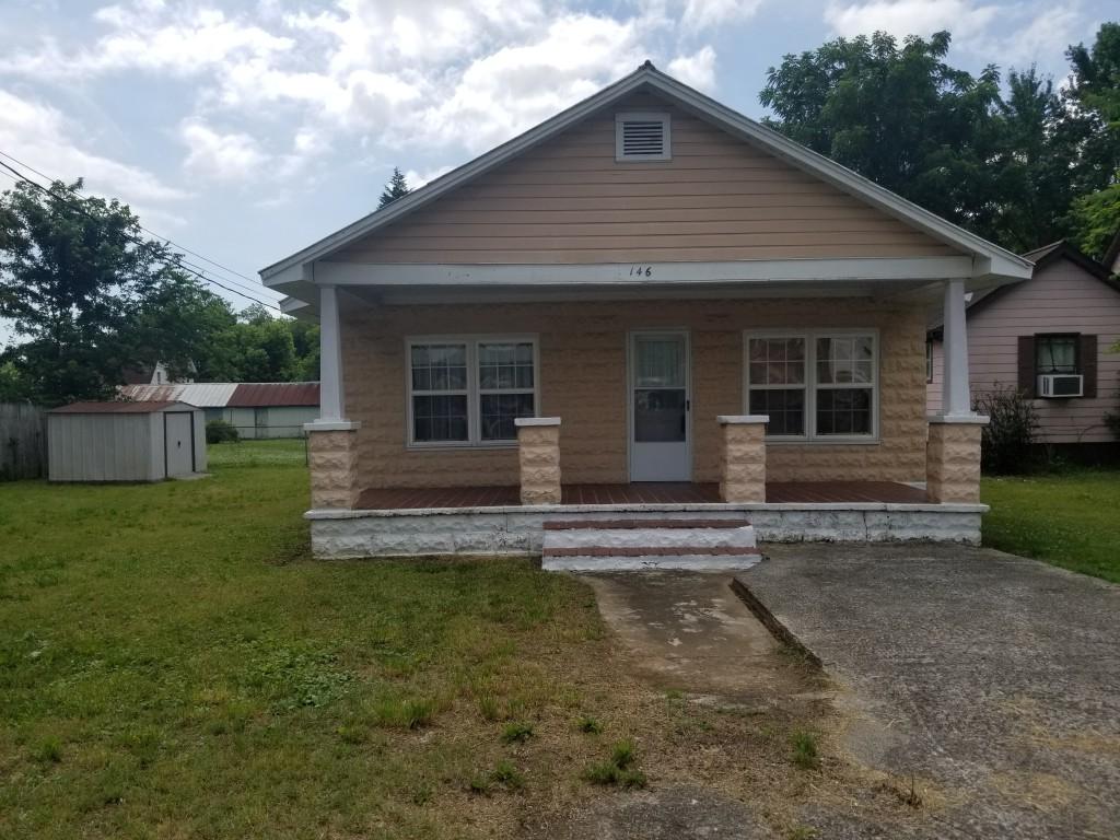 146 Landreth Street Spring City, TN 37381 - Photo 1 of 37 front of home