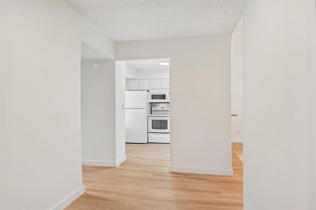 5300 Keller Springs Road, Unit 2055 Dallas, TX 75248 - Photo 17 of 24