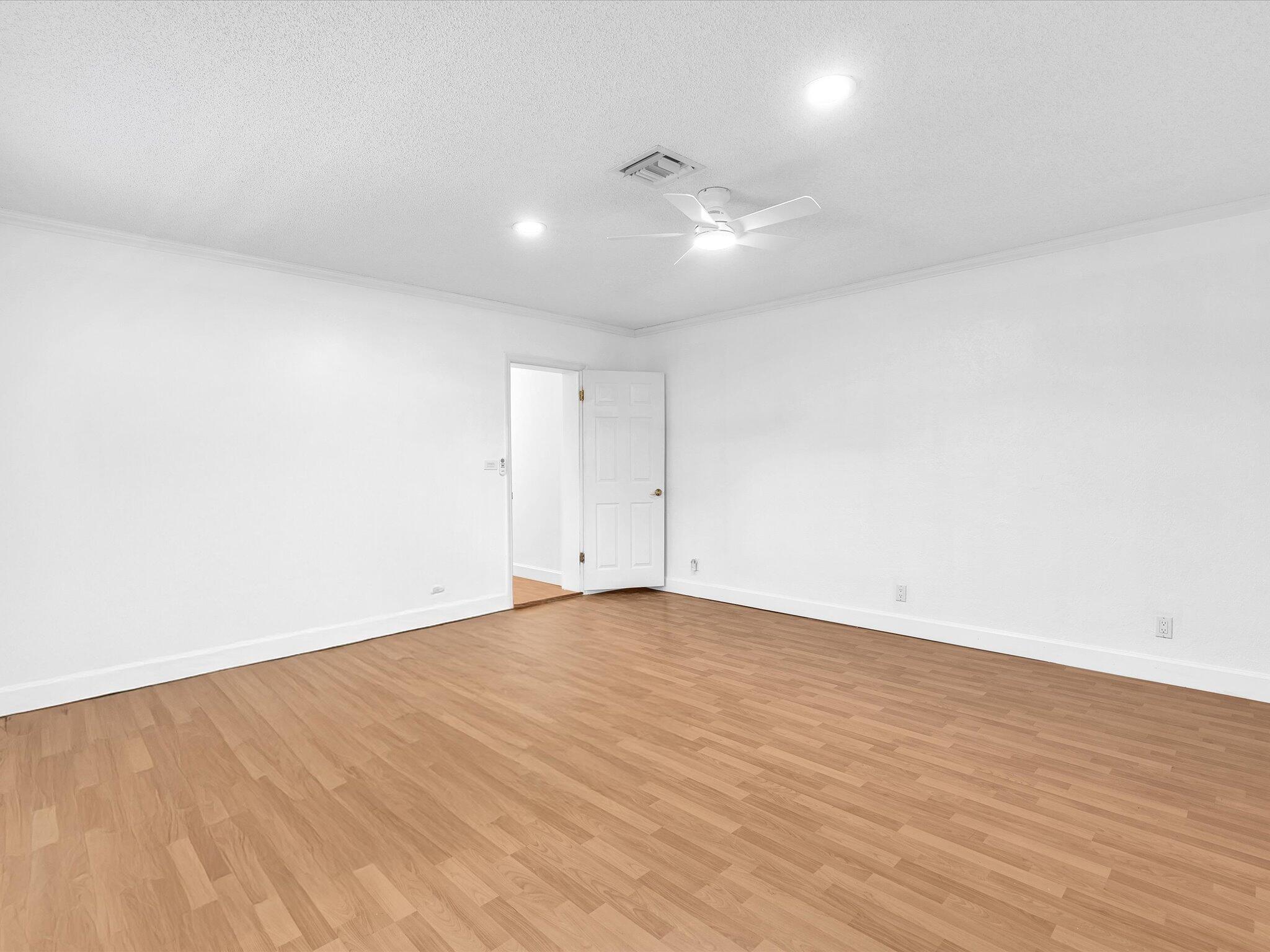 4400 Buchanan Street Hollywood, FL 33021 - Photo 37 of 51 57-FPP00246