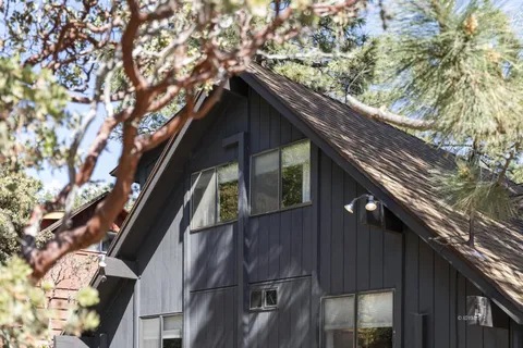 $530,000 | 24830 Marion Ridge Drive, Idyllwild, CA 92549