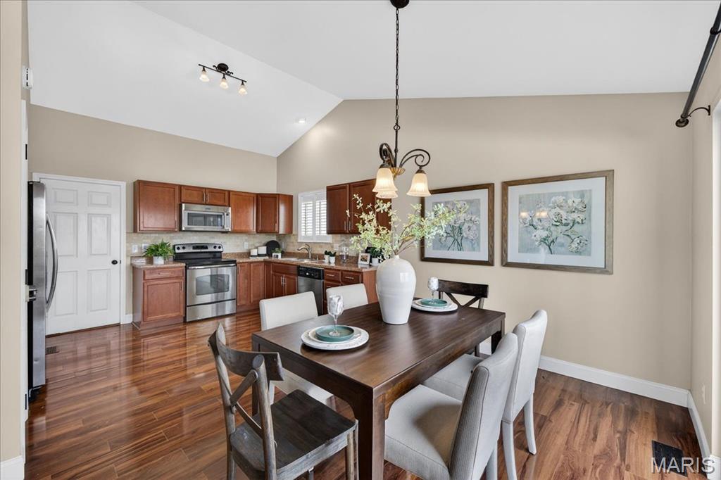 2613 Ruddy Ridge Drive High Ridge, MO 63049 - Photo 13 of 52