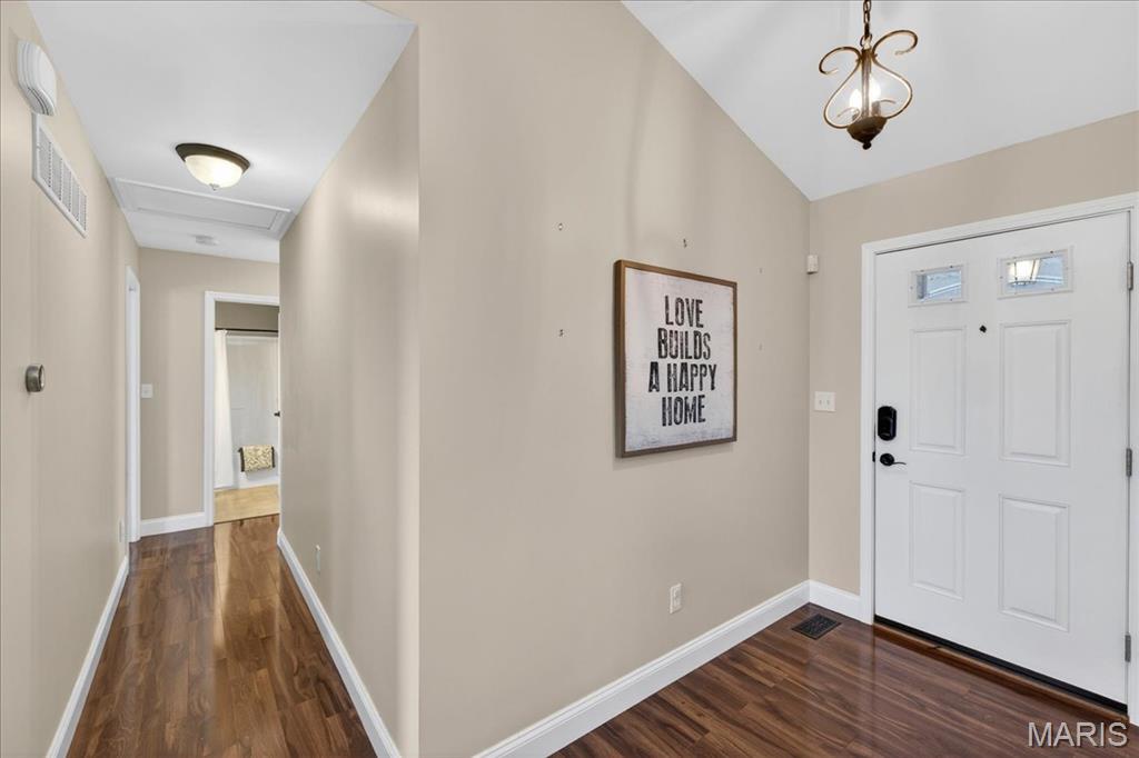 2613 Ruddy Ridge Drive High Ridge, MO 63049 - Photo 5 of 52