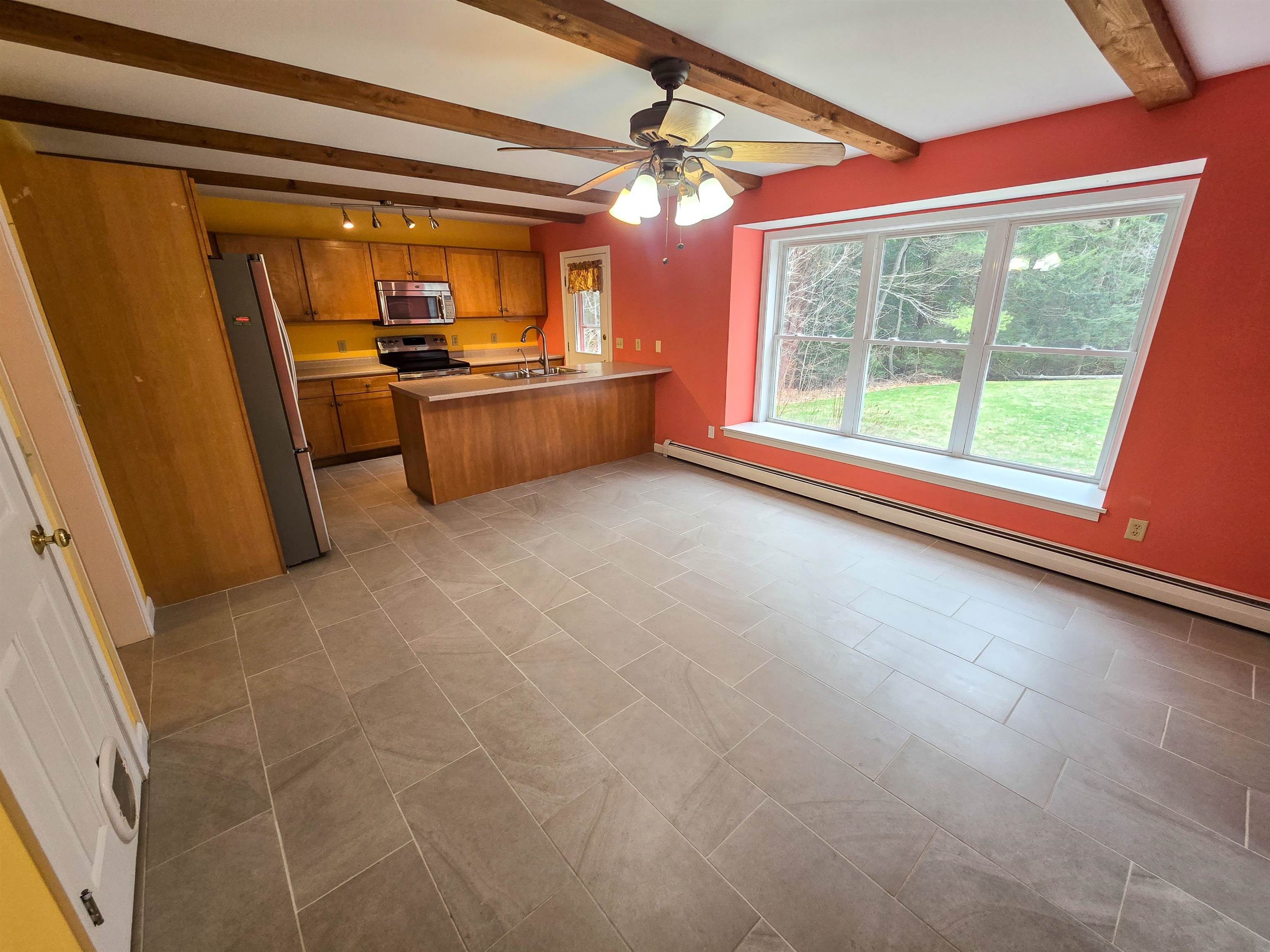 90 Hidden Pastures Road Hinesburg, VT 05461 - Photo 10 of 52 Gallery Image 10