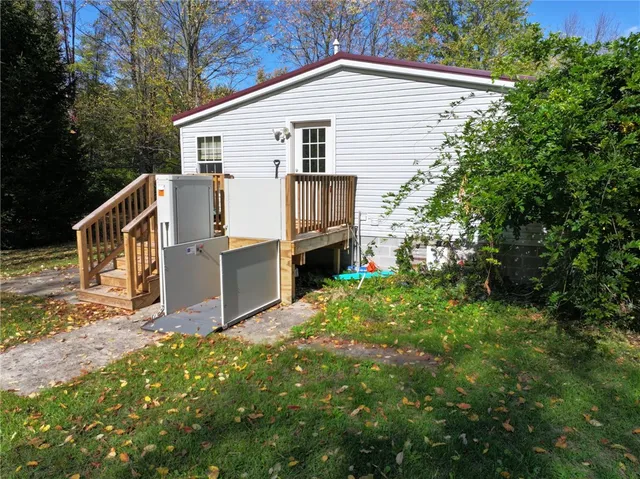 $139,900 | 13562 Jenkins Road, Wolcott, NY 13143