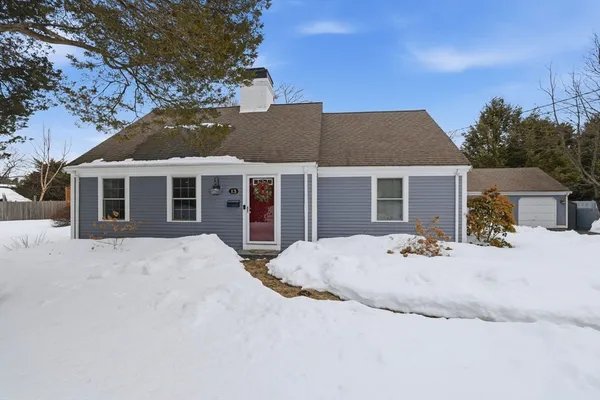 $1,249,000 | 13 Independence Lane, Hingham, MA 02043