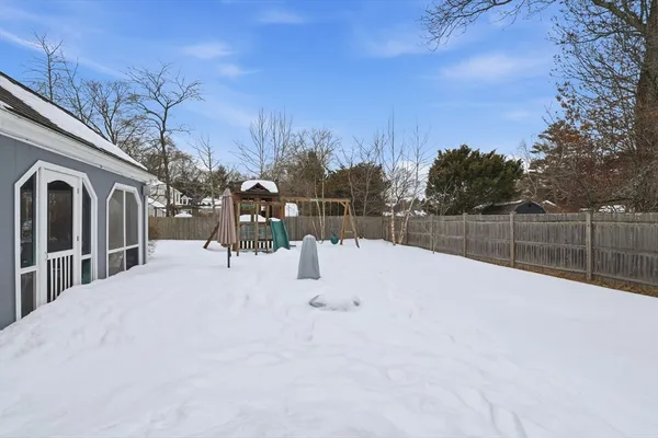 $1,249,000 | 13 Independence Lane, Hingham, MA 02043