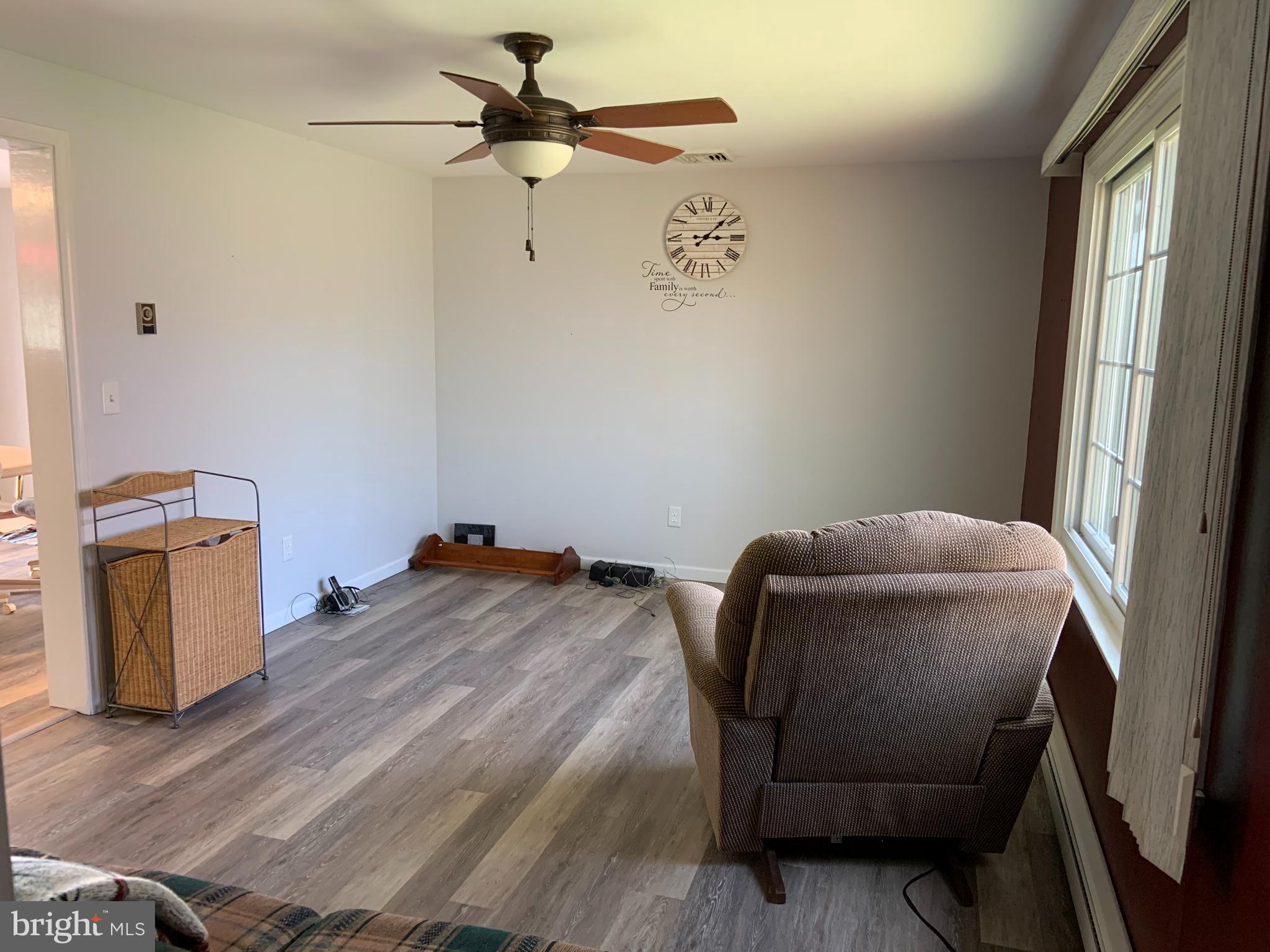 649 Lauschtown Road Denver, PA 17517 - Photo 7 of 24
