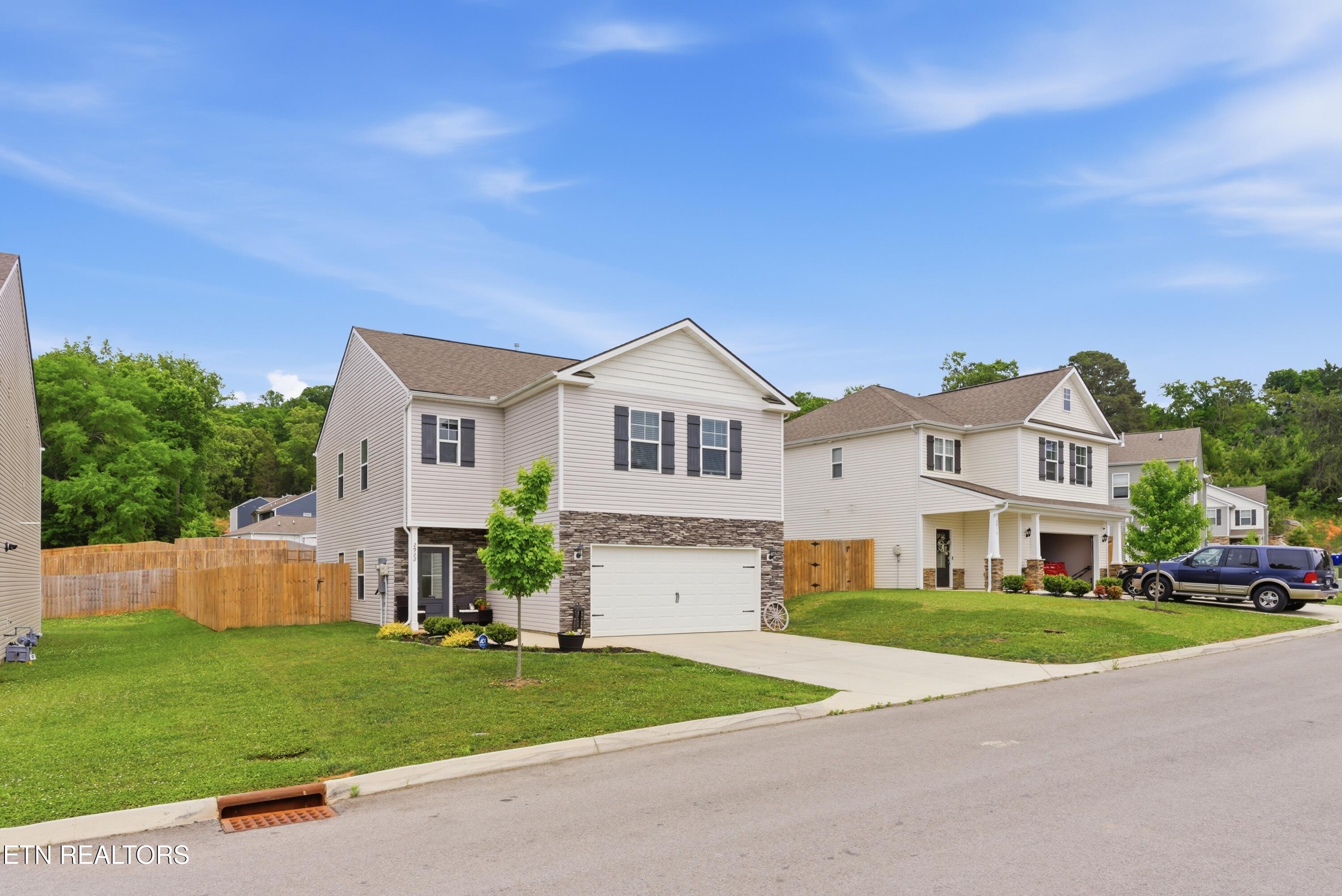 2922 Red Flame Road Knoxville, TN 37921 - Photo 3 of 42 002_DSC04579