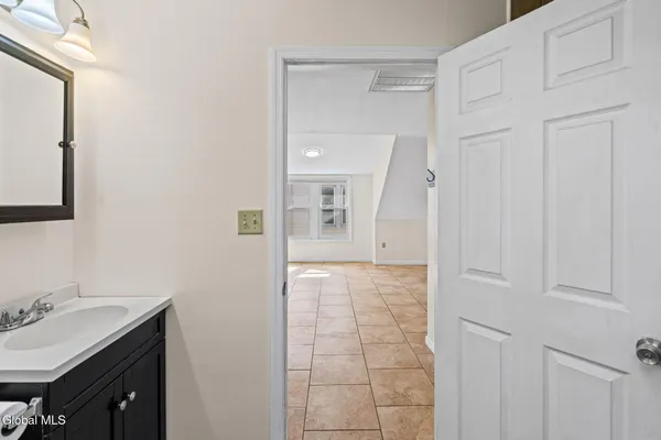 $359,900 | Undisclosed Address, Albany, NY 12208