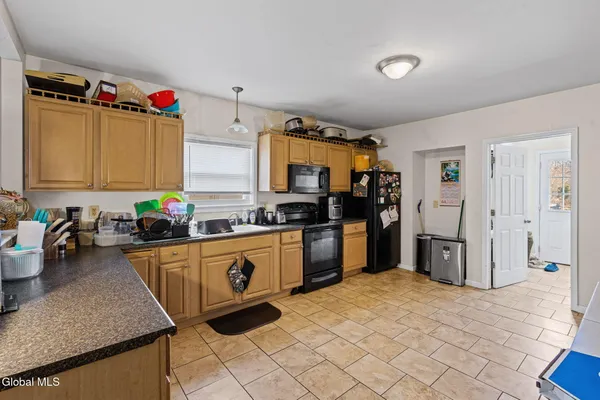 $359,900 | Undisclosed Address, Albany, NY 12208