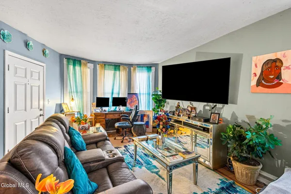 $359,900 | Undisclosed Address, Albany, NY 12208