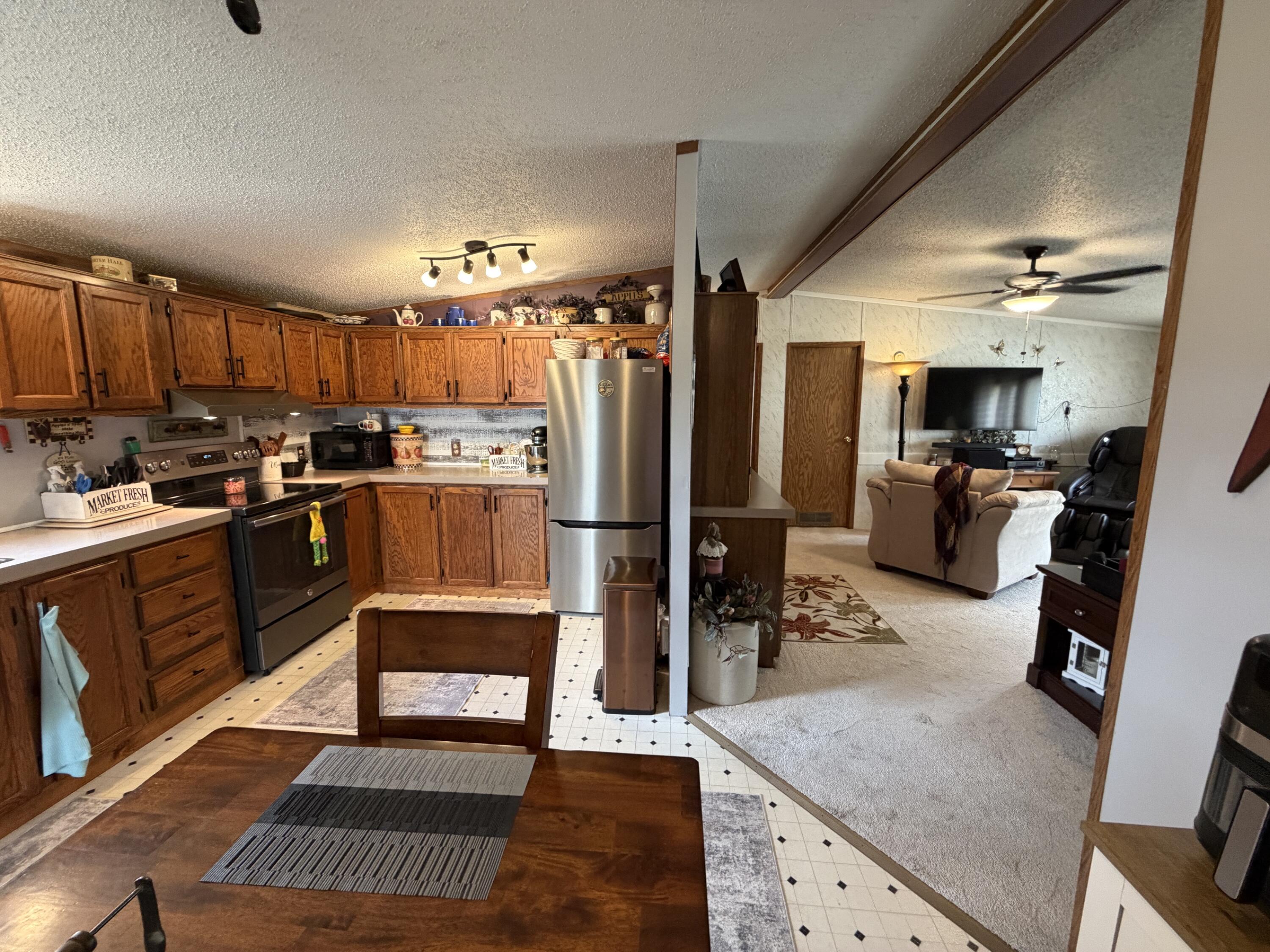 13091 Luthman Road Minster, OH 45865 - Photo 26 of 93 Kitchen