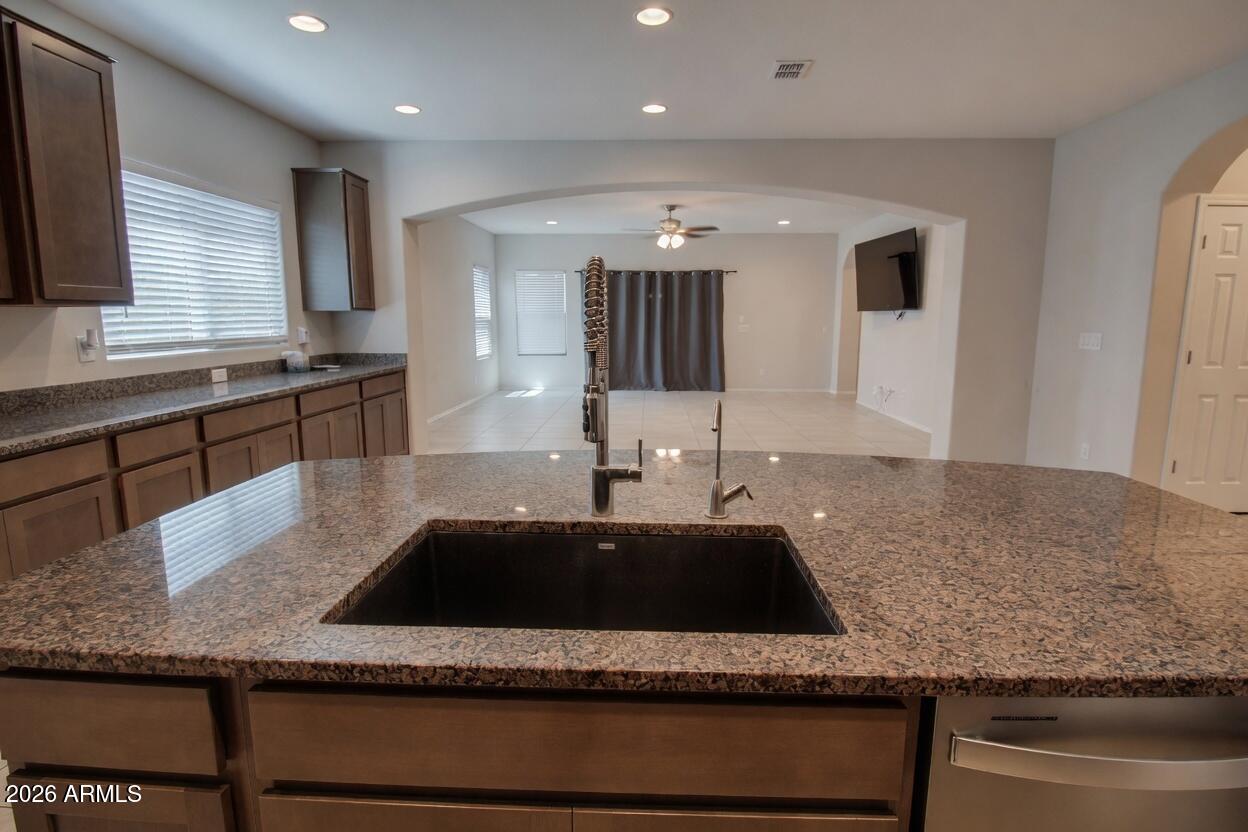 6384 West Georgetown Way Florence, AZ 85132 - Photo 31 of 50