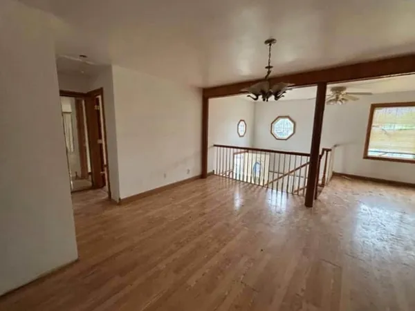 $206,700 | 25174 West Claridan Avenue, Antioch, IL 60002