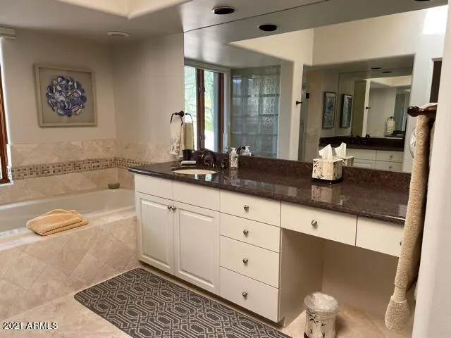 $8,000 | 9915 East Graythorn Drive, Scottsdale, AZ 85262