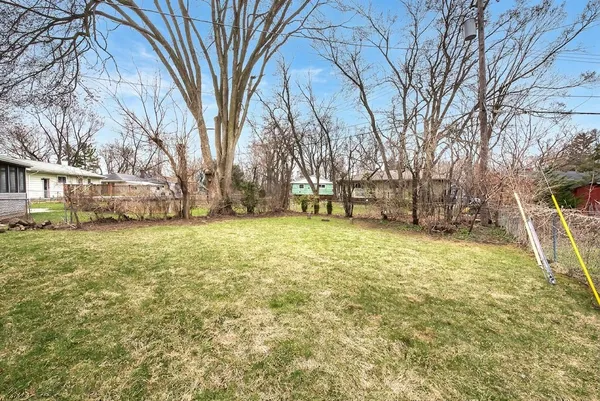 $449,000 | 2133 North Circle Drive, Ann Arbor, MI 48103