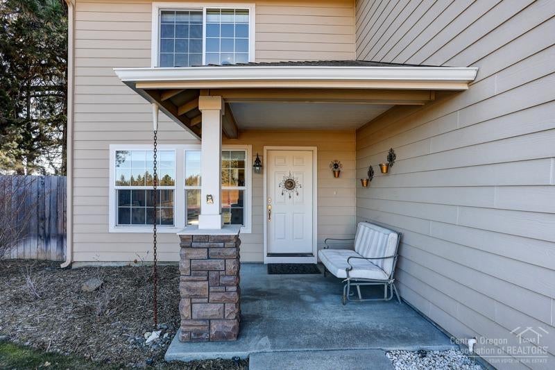 20555 Rolen Avenue Bend, OR 97702 - Photo 2 of 25 Additional Photo