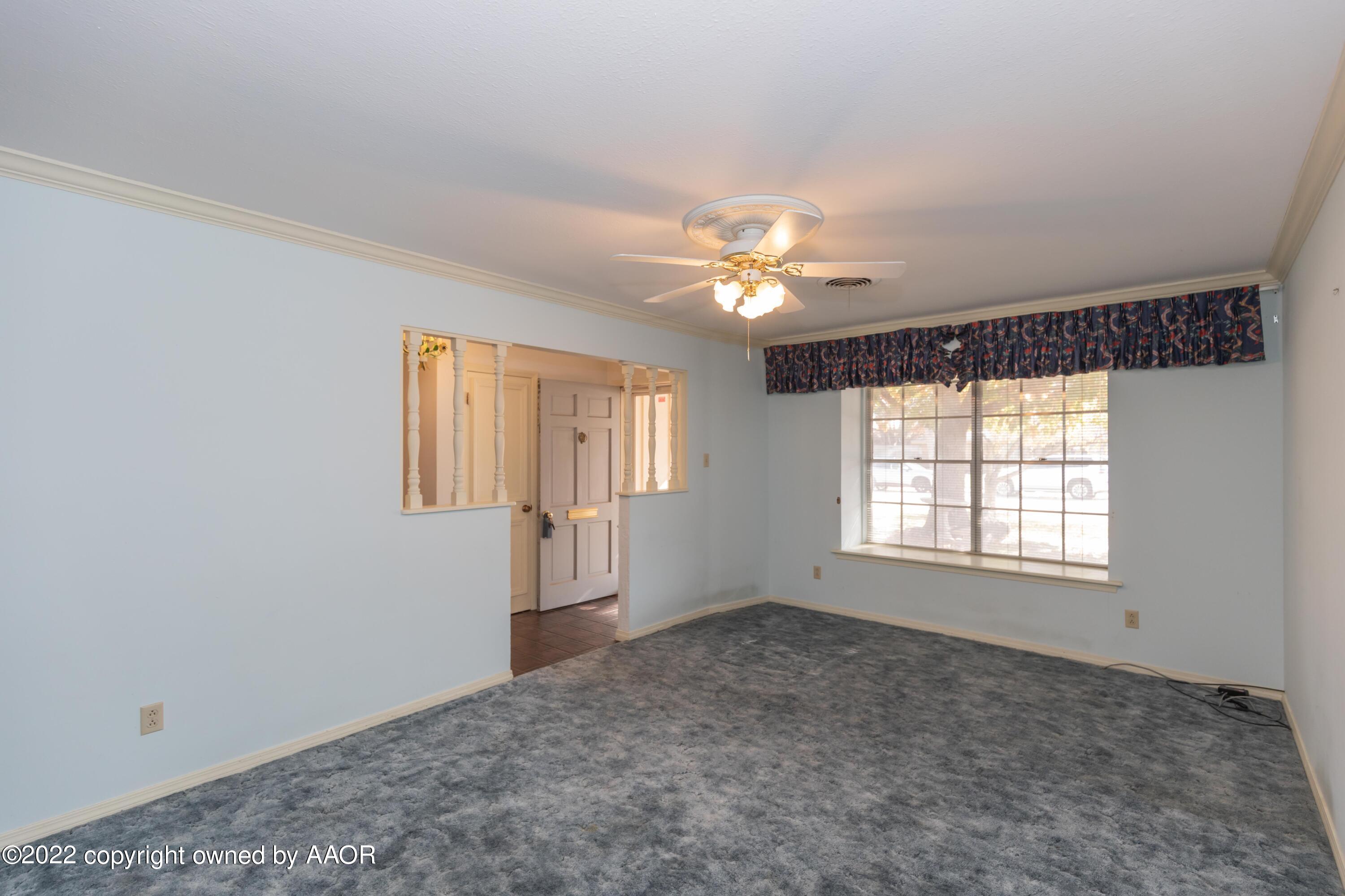 6112 Elmhurst Road Amarillo, TX 79106 - Photo 8 of 61 FORMAL LIVING ROOM VIEW 2