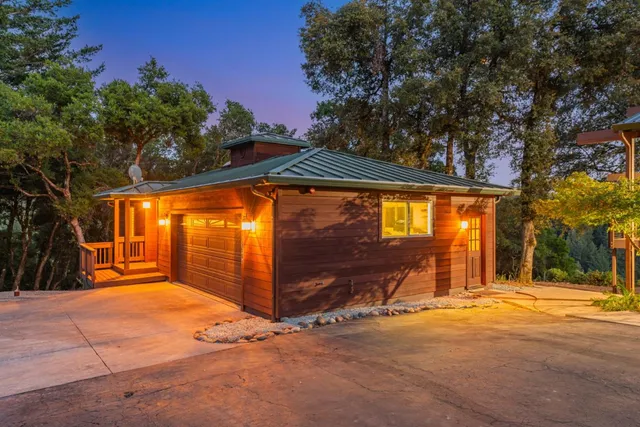 $2,599,000 | 950 Oak Ridge Road, Los Gatos, CA 95033