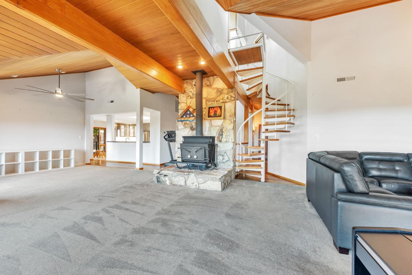 950 Oak Ridge Road Los Gatos, CA 95033 - Photo 14 of 107