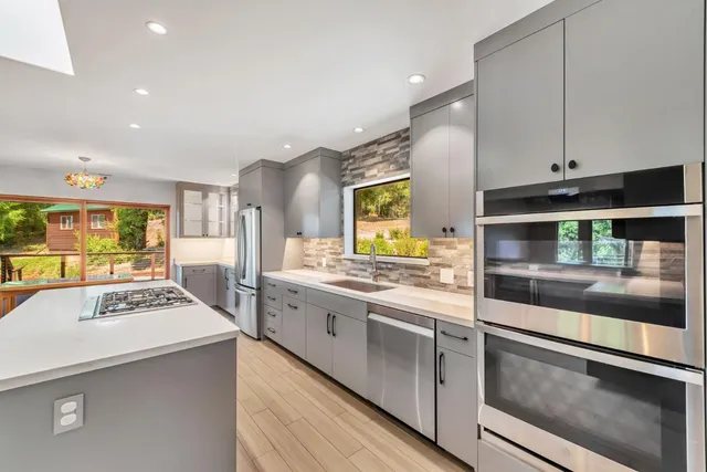 $2,599,000 | 950 Oak Ridge Road, Los Gatos, CA 95033