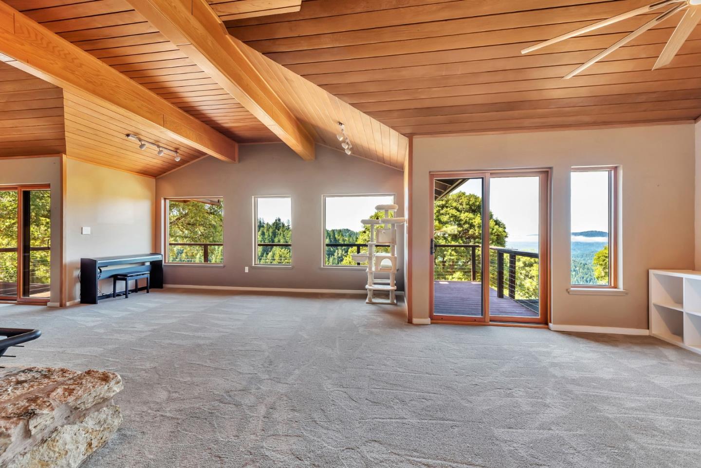 950 Oak Ridge Road Los Gatos, CA 95033 - Photo 10 of 107