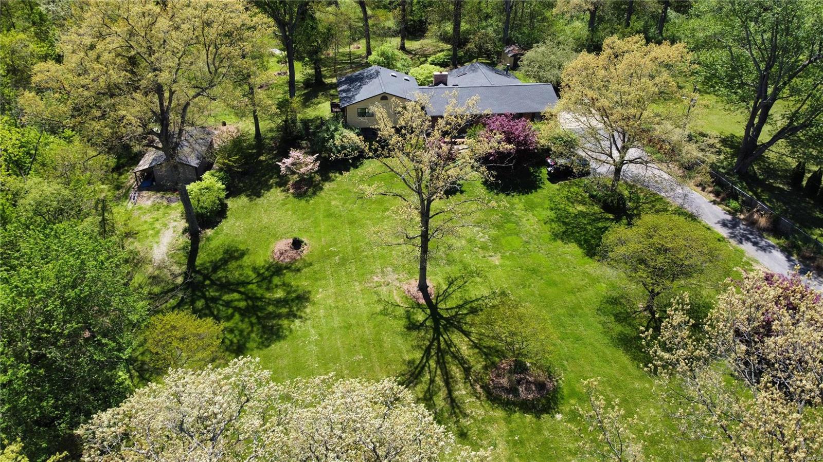8324 Old Mill Road Troy, IL 62294 - Photo 17 of 18