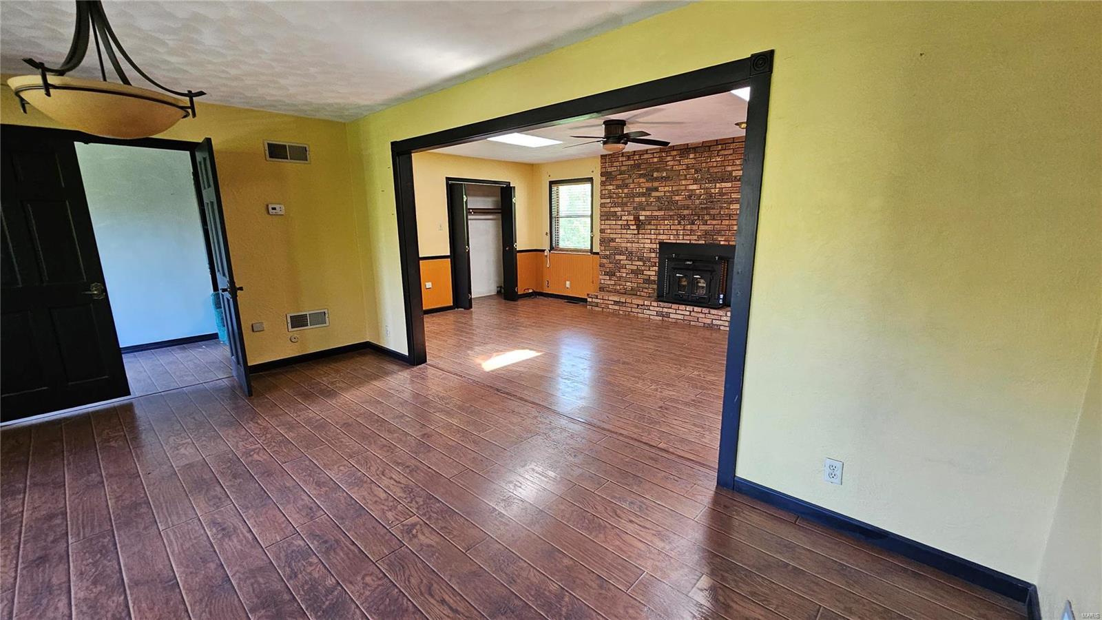 8324 Old Mill Road Troy, IL 62294 - Photo 7 of 18