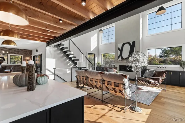 $1,399,000 | 7101 Kittiwake Run, Manlius, NY 13104