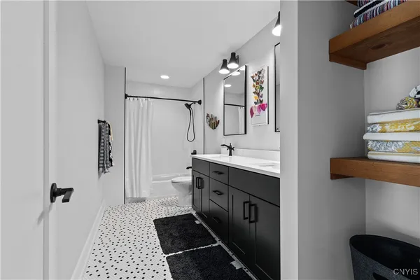 $1,399,000 | 7101 Kittiwake Run, Manlius, NY 13104