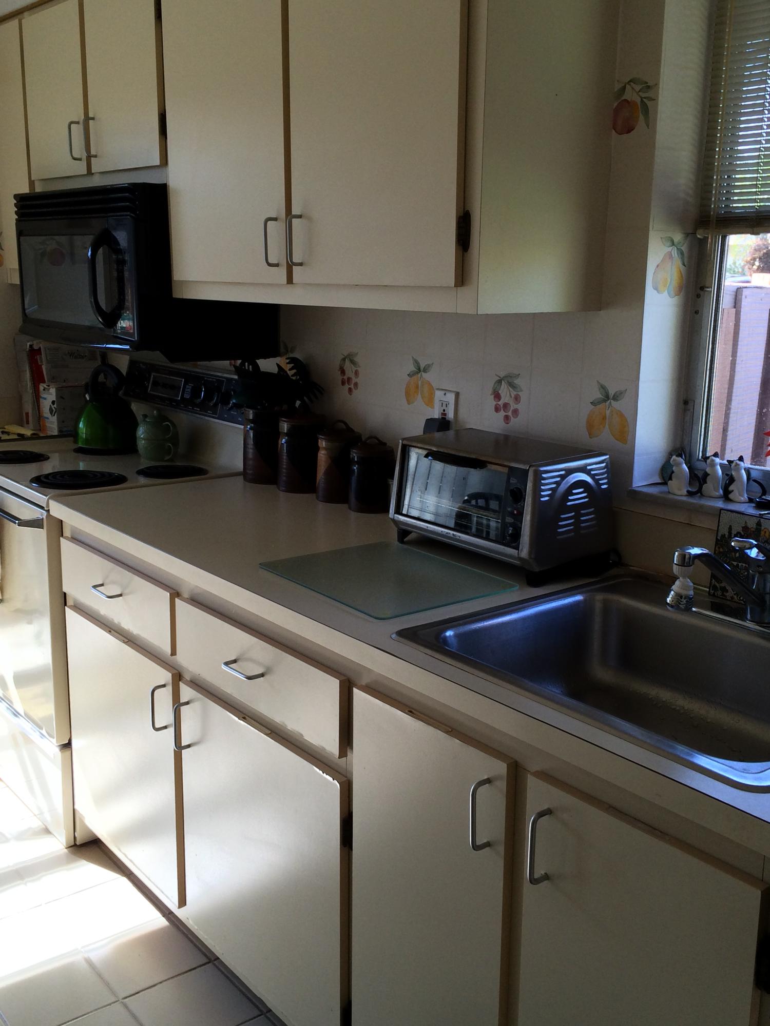 8793 Windrow Way Boca Raton, FL 33496 - Photo 3 of 21 KITCHEN
