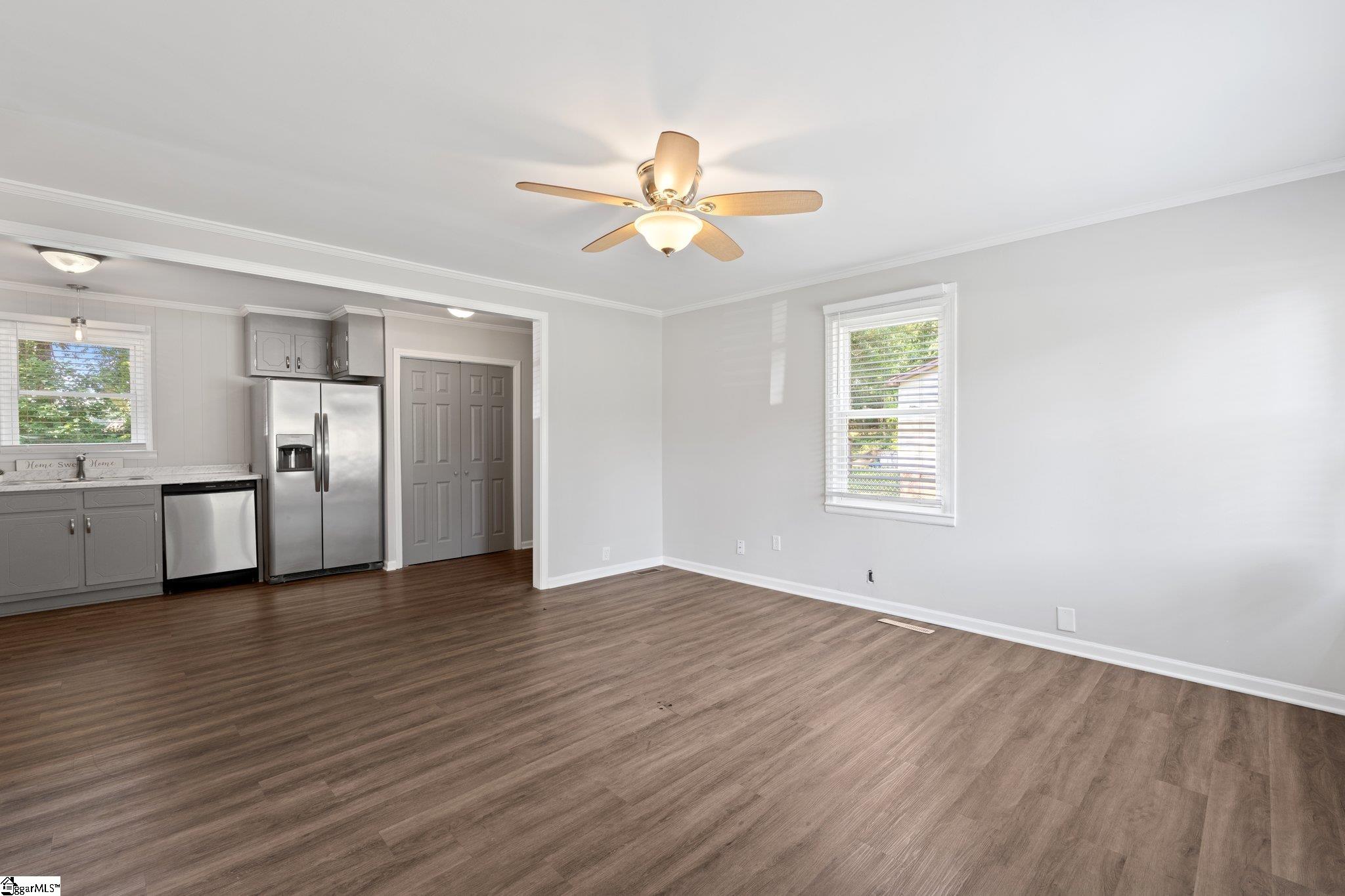 303 Boyd Avenue Simpsonville, SC 29681 - Photo 6 of 28