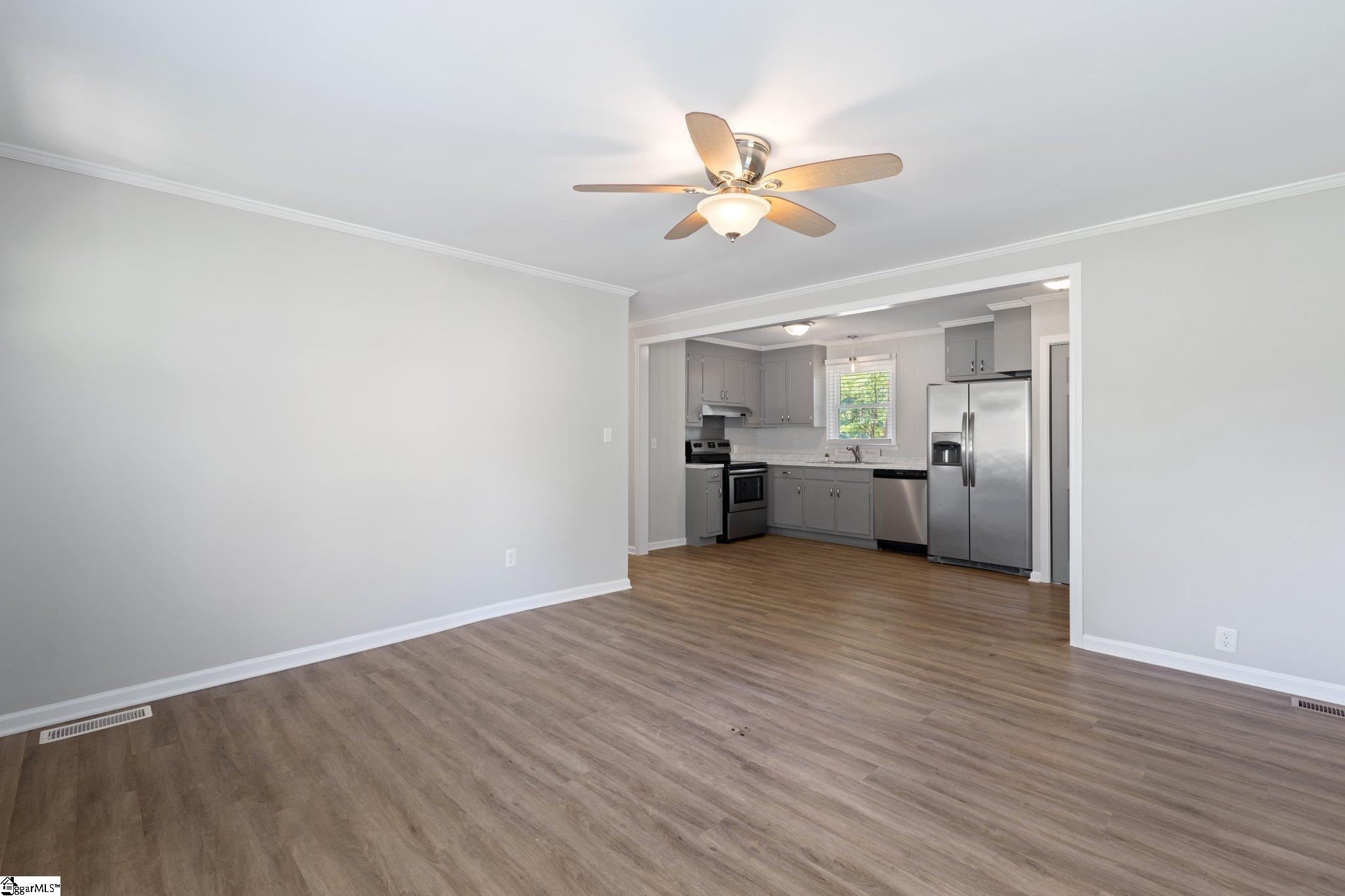 303 Boyd Avenue Simpsonville, SC 29681 - Photo 9 of 28